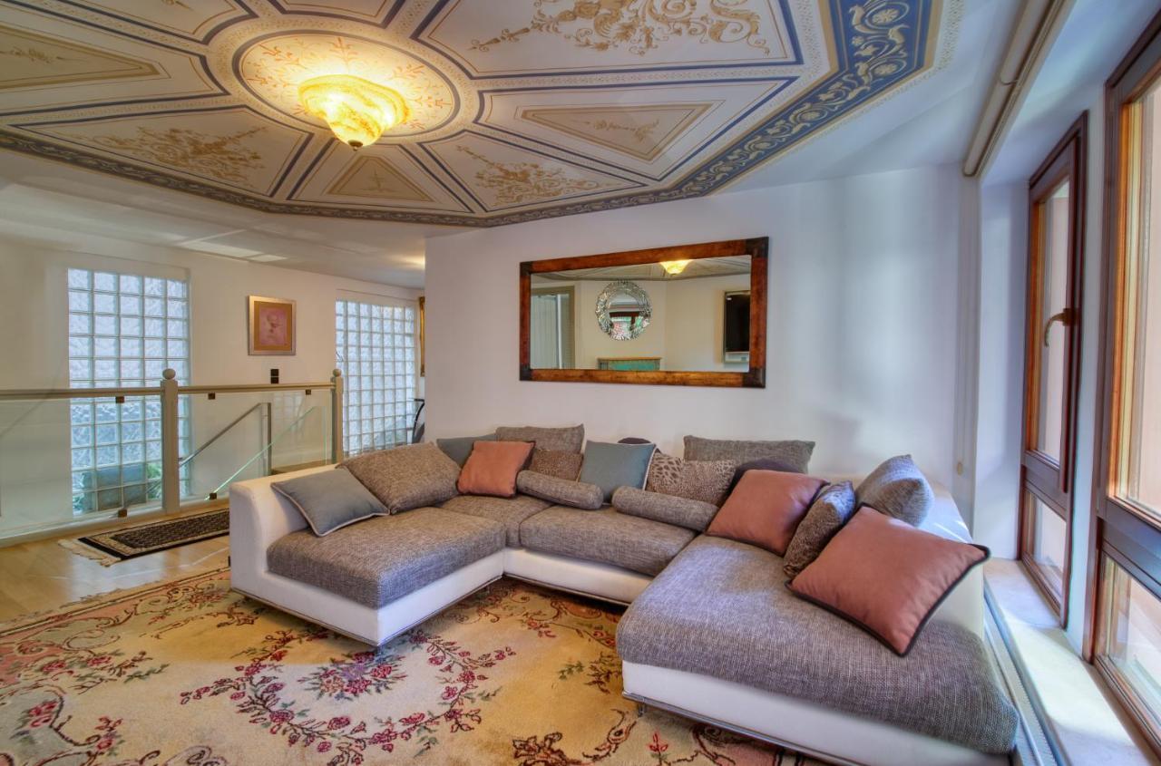 Farmaki Residence, Plaka Афіни Екстер'єр фото