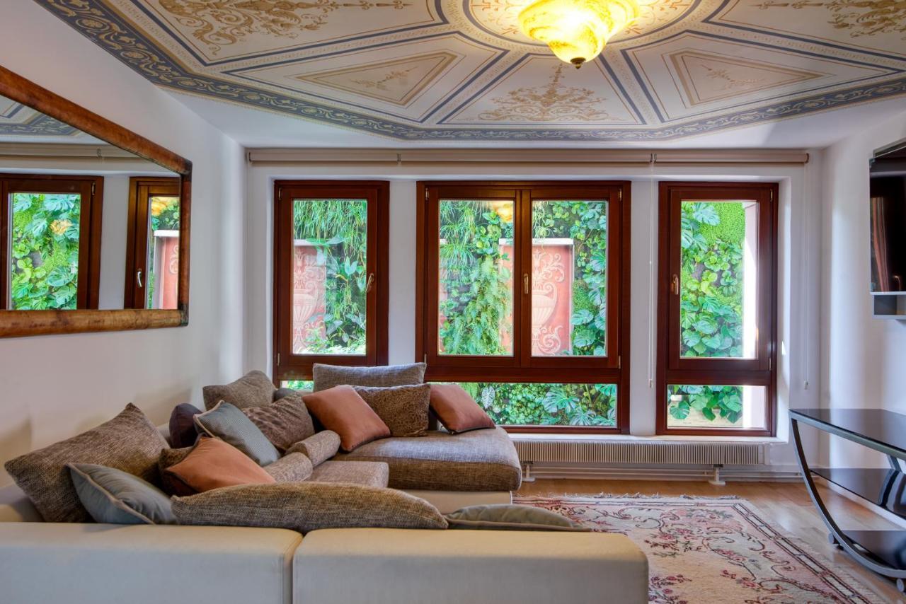 Farmaki Residence, Plaka Афіни Екстер'єр фото